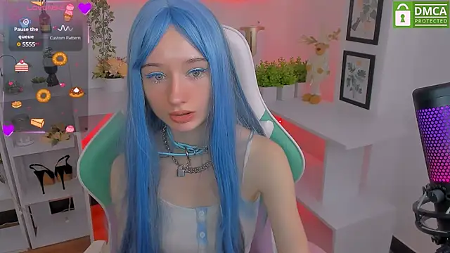 Snapshot of Katia_Kim chatting on 03.22.25 Katia Kim online show from 03.22.25