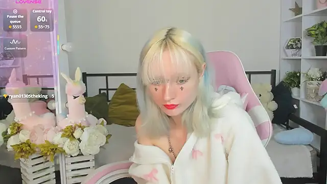 Katia Kim online show from 05.04.26
