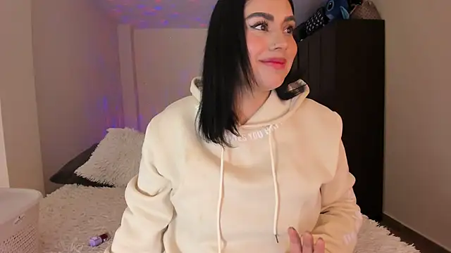 Snapshot of rosalie_lust chatting on 02.28.25 rosalie lust online show from 02.28.25