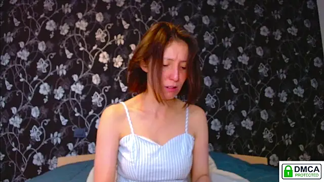 Sophi Cute online show from 05.17.26