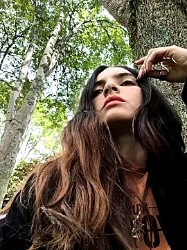 Sam Sara online show from 02.05.25