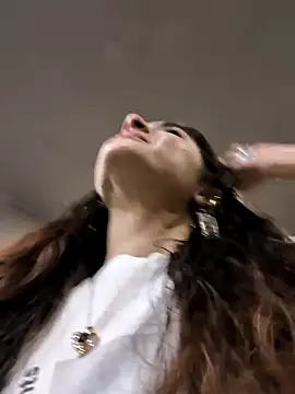 Sam Sara online show from 02.25.25