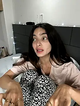 Sam Sara online show from 03.08.25