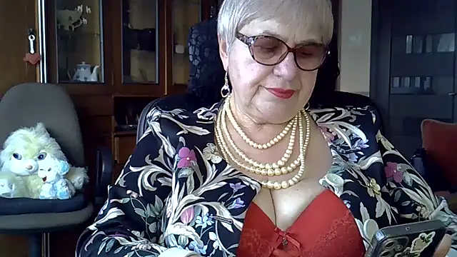 Snapshot of SweetCherry27 chatting on 03.14.25 SweetCherry27 online show from 03.14.25