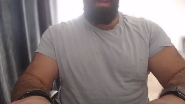 hugemachohandsome online show from 09.17.25