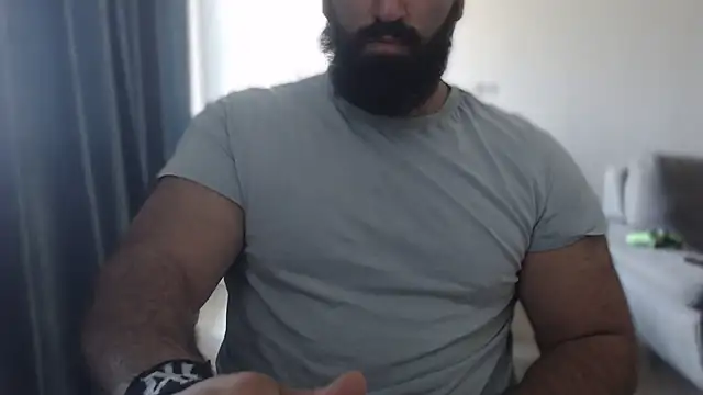 hugemachohandsome online show from 09.24.25