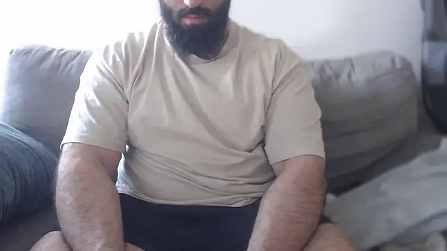 hugemachohandsome online show from 04.26.26