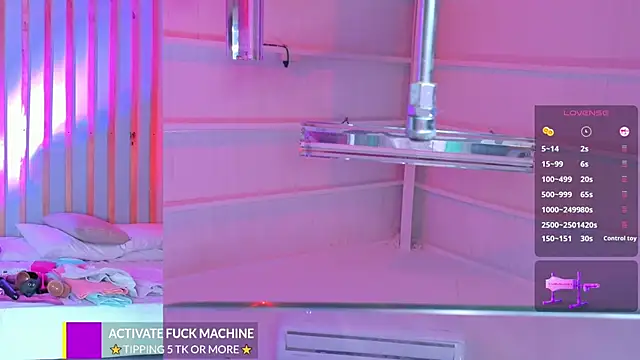 Snapshot of Miss_Pawi chatting on 11.08.25 Miss Pawi online show from 11.08.25