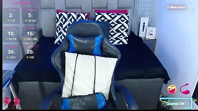 Snapshot of evelin_zaens chatting on 10.01.25 evelin zaens online show from 10.01.25