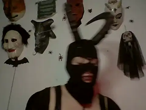 Snapshot of FeticheMacabre chatting on 12.07.24 FeticheMacabre online show from 12.07.24