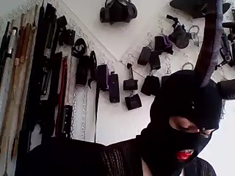 Snapshot of FeticheMacabre chatting on 12.28.24 FeticheMacabre online show from 12.28.24