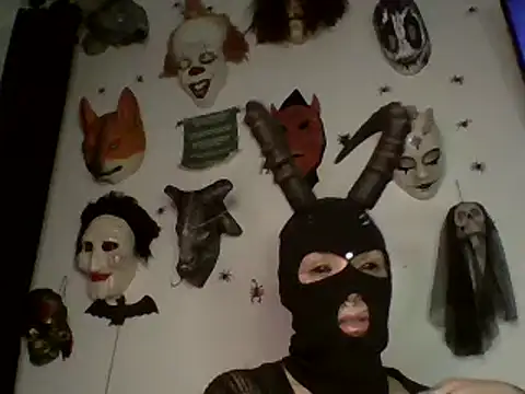 Snapshot of FeticheMacabre chatting on 02.05.25 FeticheMacabre online show from 02.05.25