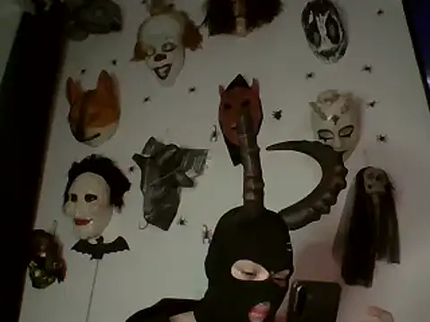 Snapshot of FeticheMacabre chatting on 02.09.25 FeticheMacabre online show from 02.09.25