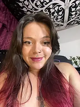 Snapshot of _kalypso_ chatting on 11.15.25 kalypso online show from 11.15.25