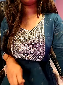 Snapshot of Aditi_1 chatting on 01.24.25 Aditi 1 online show from 01.24.25