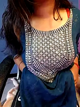 Snapshot of Aditi_1 chatting on 02.16.25 Aditi 1 online show from 02.16.25
