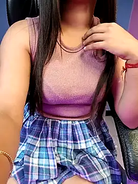 Snapshot of Aditi_1 chatting on 02.21.25 Aditi 1 online show from 02.21.25