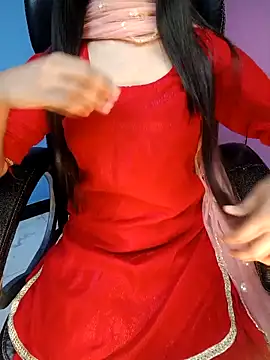 Snapshot of Aditi_1 chatting on 10.04.25 Aditi 1 online show from 10.04.25