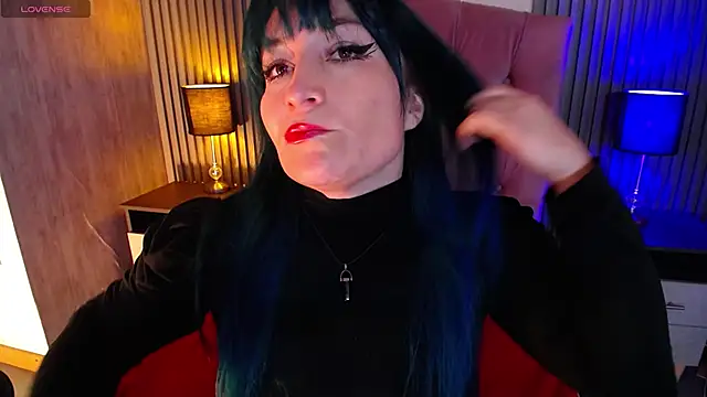 alicia moom online show from 04.27.26