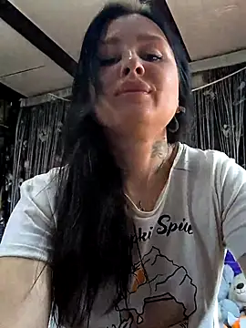 KikiXRed online show from 05.02.26