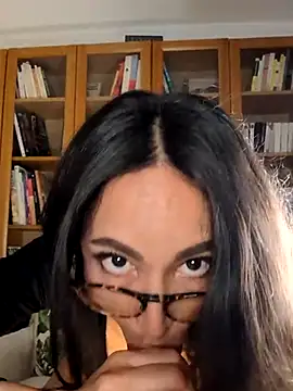 Naughty-Jessie online show from 02.18.25