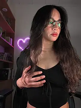 Naughty-Jessie online show from 05.04.26