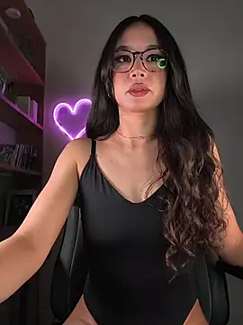 Naughty-Jessie online show from 05.10.26
