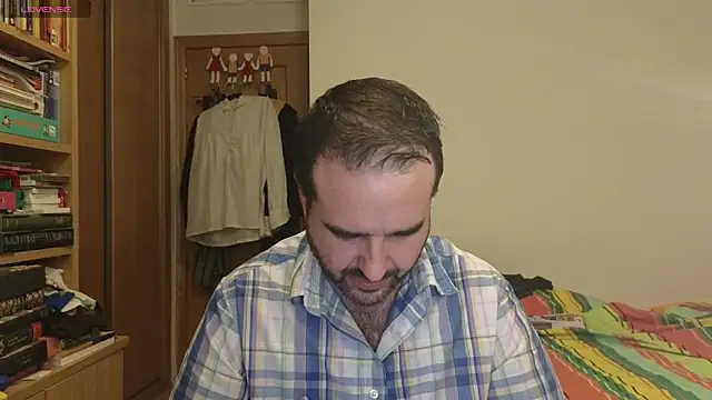 curiosillo83 online show from 09.30.25