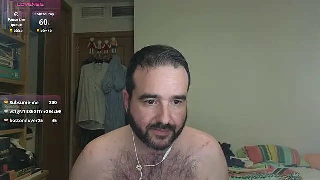 curiosillo83 online show from 10.15.25