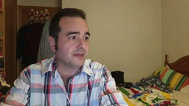curiosillo83 online show from 04.23.26