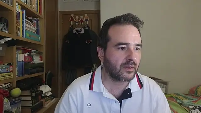 Snapshot of curiosillo83 chatting on 05.30.26 curiosillo83 online show from 05.30.26