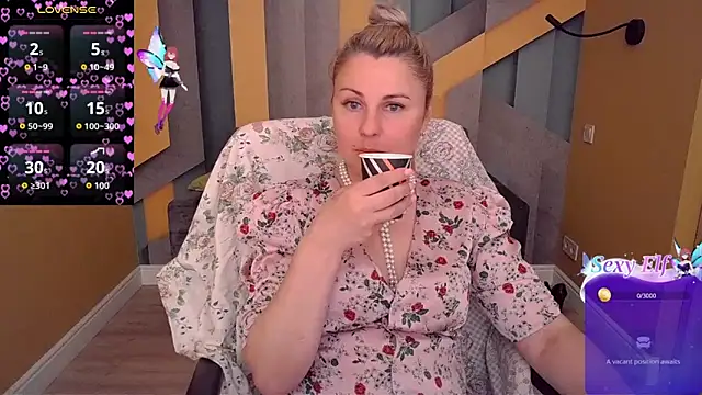 Candy Long online show from 05.26.26