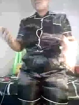 Snapshot of Sexypresh302 chatting on 01.25.25 Sexypresh302 online show from 01.25.25