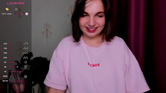 KindHazelHere  online show from 02.18.25