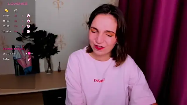 KindHazelHere  online show from 09.13.25