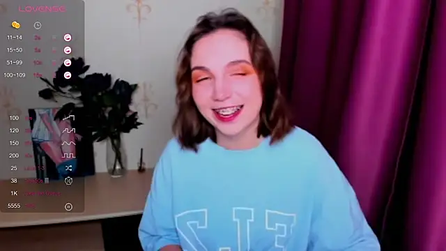 KindHazelHere  online show from 09.13.25