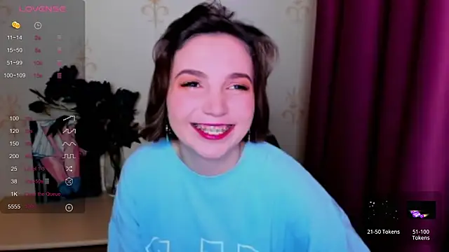 KindHazelHere  online show from 09.28.25