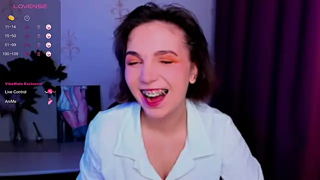 KindHazelHere  online show from 10.22.25