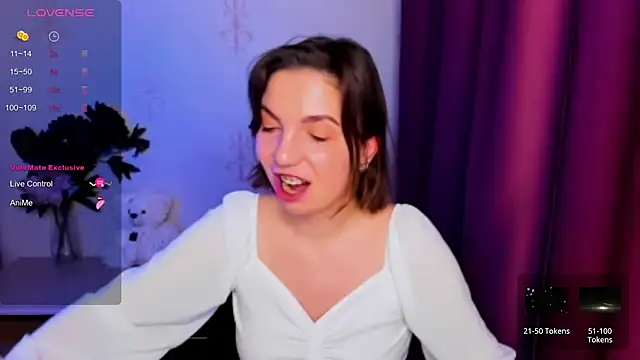 KindHazelHere  online show from 12.16.25