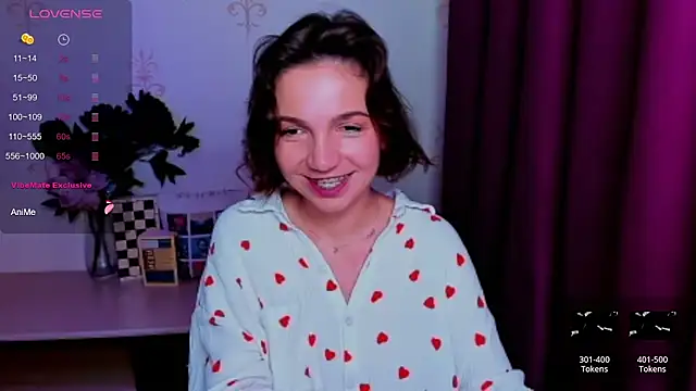 KindHazelHere  online show from 08.01.26