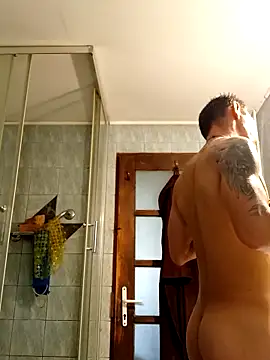 Snapshot of Medelin92 chatting on 03.29.26 Medelin92 online show from 03.29.26