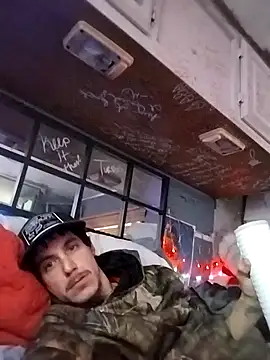 Snapshot of tuRb0420 chatting on 01.15.25 tuRb0420 online show from 01.15.25