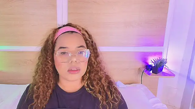  nickypurple  online show from 02.23.26