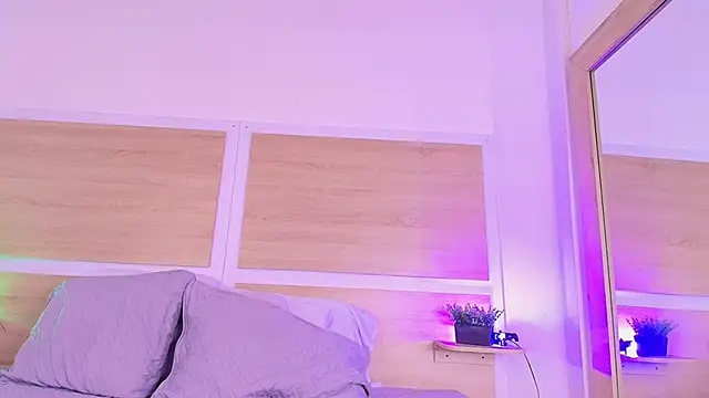  nickypurple  online show from 05.16.26