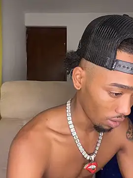 matatanlove online show from 11.13.25