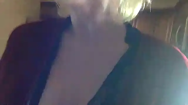 TiffaneyLove online show from 03.15.25