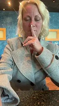 TiffaneyLove online show from 03.18.25