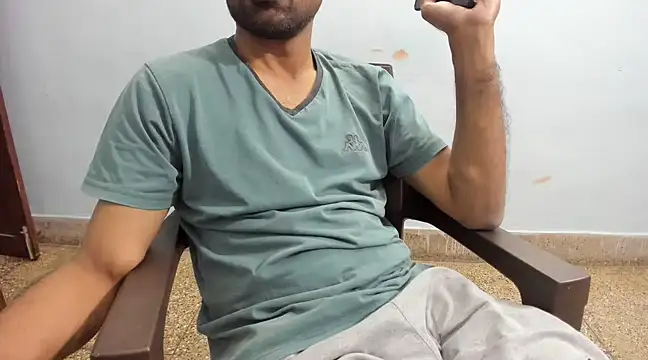 Snapshot of ArjunDeeper chatting on 02.03.25 ArjunDeeper online show from 02.03.25