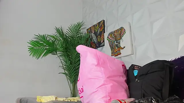 Hellen Sky online show from 06.11.26