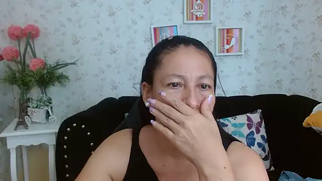 mature martina online show from 02.07.25